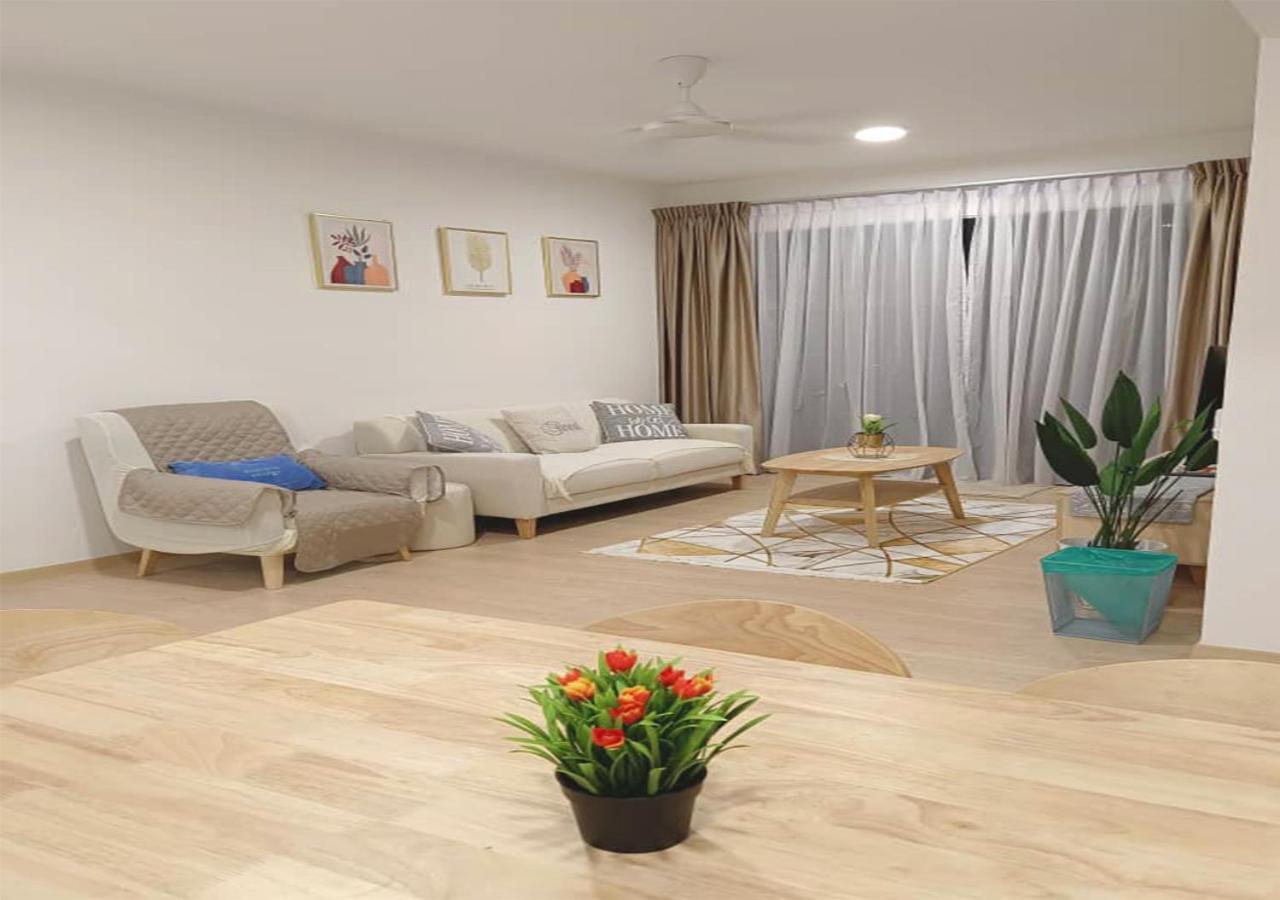 Tangga Batu Mutiara Melaka Beach Resort - Islamic Compliance Only מראה חיצוני תמונה